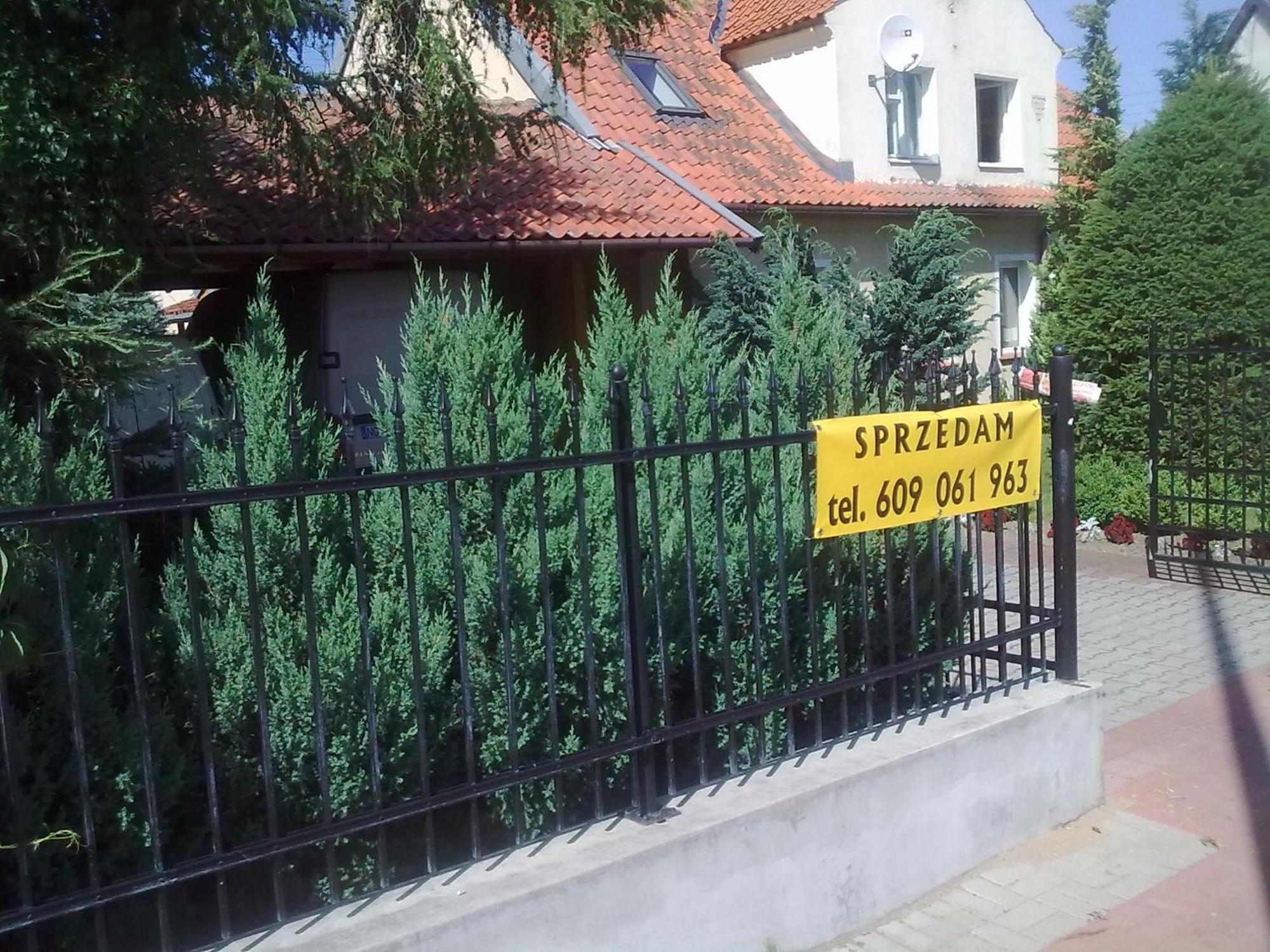 Apartamenty, Pokoje, Noclegi Pracownicze " Skarpa" 维尔卡瑟 外观 照片