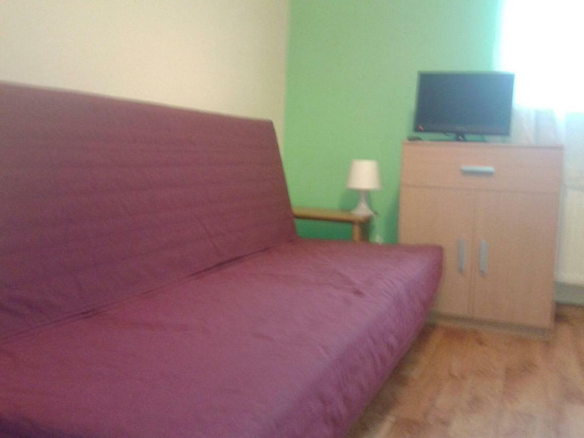 Apartamenty, Pokoje, Noclegi Pracownicze " Skarpa" 维尔卡瑟 外观 照片