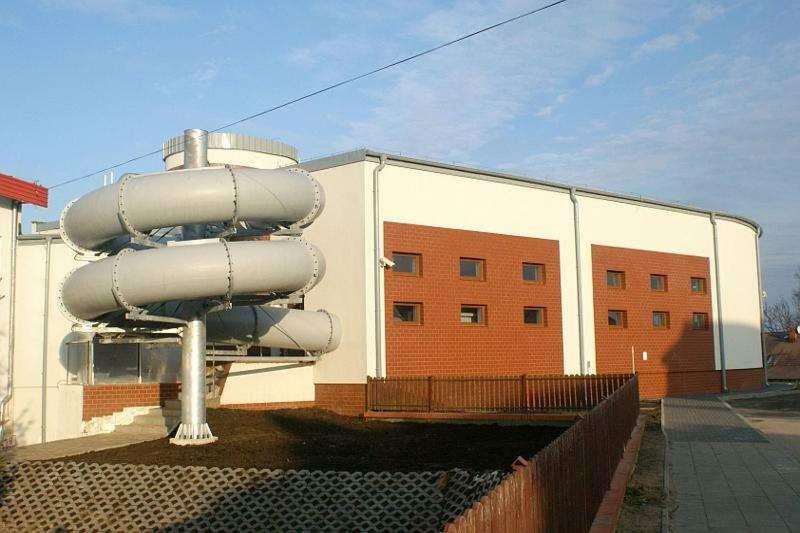 Apartamenty, Pokoje, Noclegi Pracownicze " Skarpa" 维尔卡瑟 外观 照片